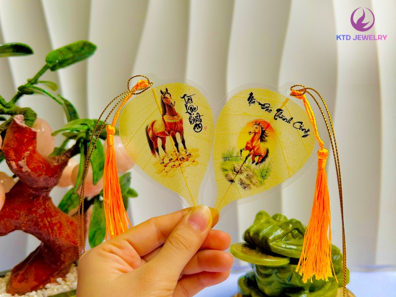 Lá bồ đề phong thủy