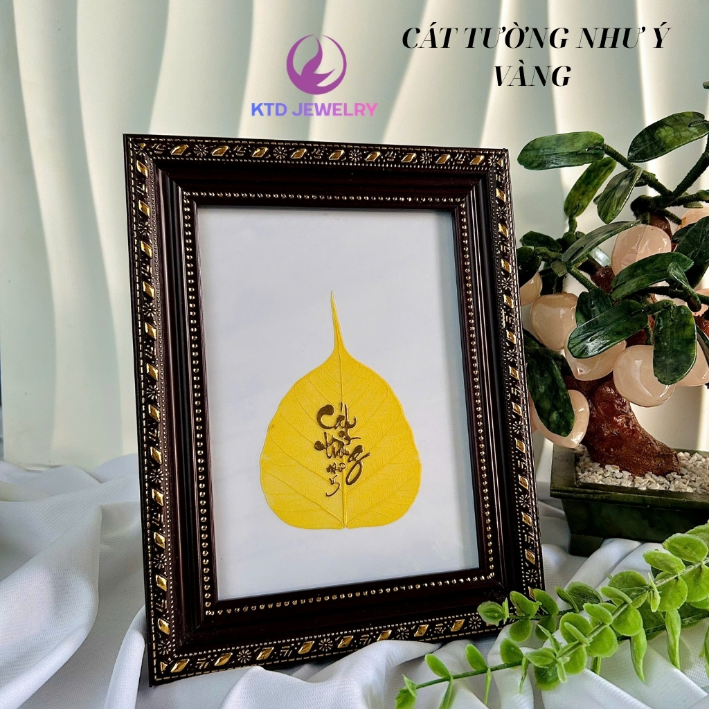 Tranh lá bồ đề chữ Cát tường